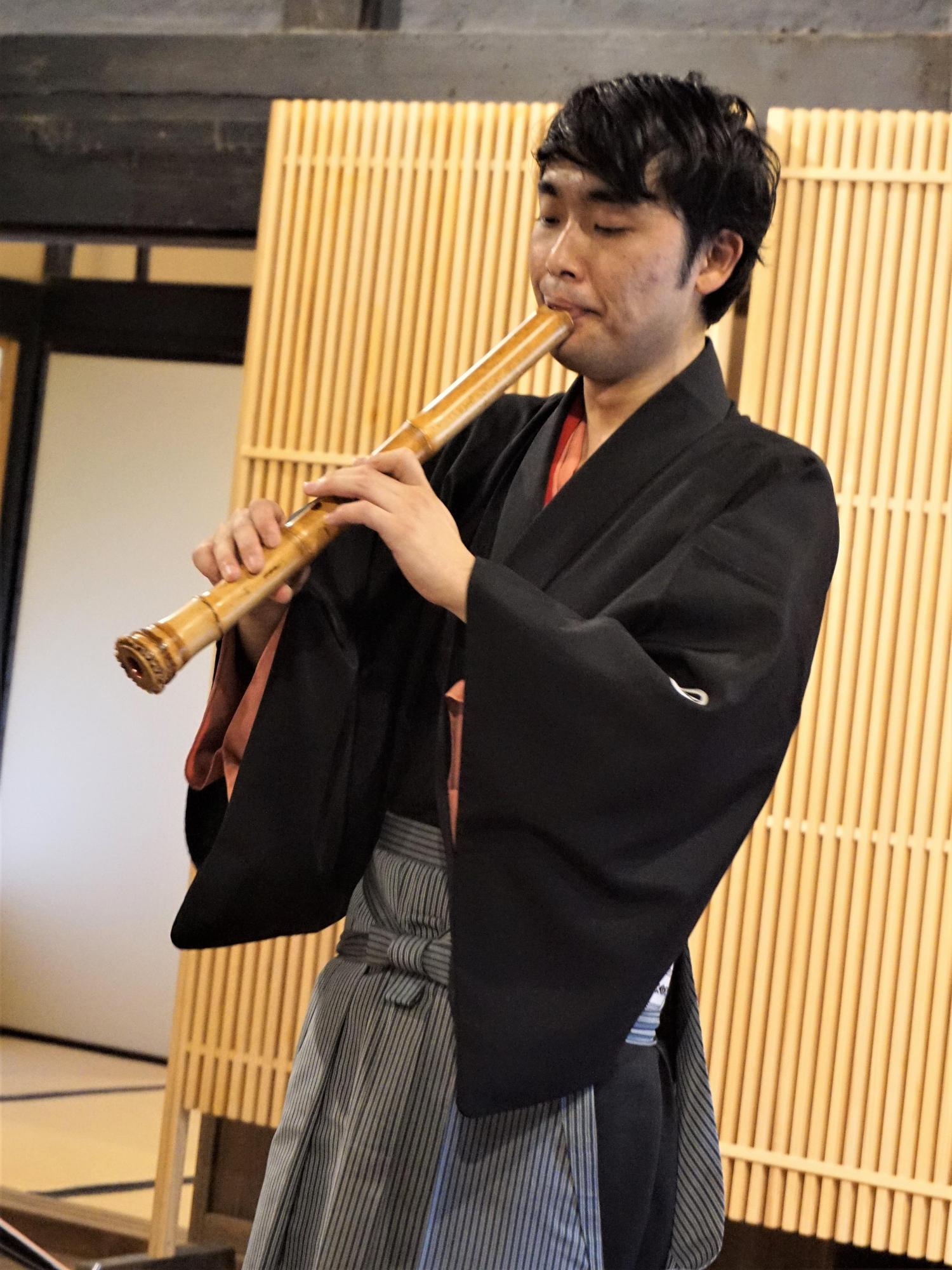 尺八の平野透山さん