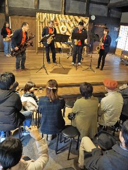 サックスによる冬の名曲メドレー