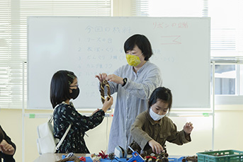 親子で協力しながら作る