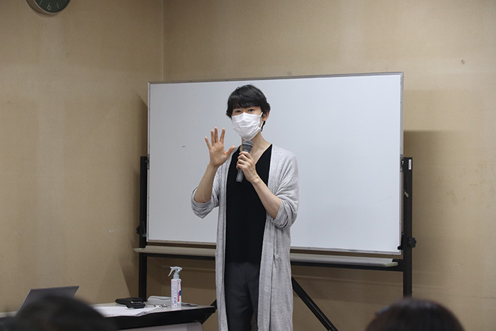 講師の二村さん