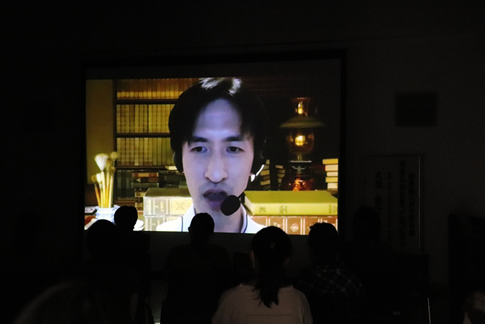 事前撮影された動画による大橋さんの講演