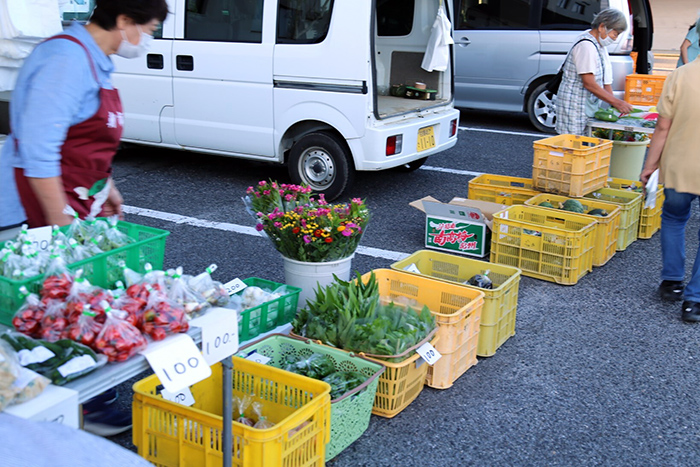おいしそうな野菜が並んでいます