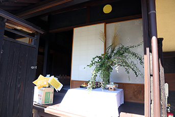 毎年恒例のお月見飾り