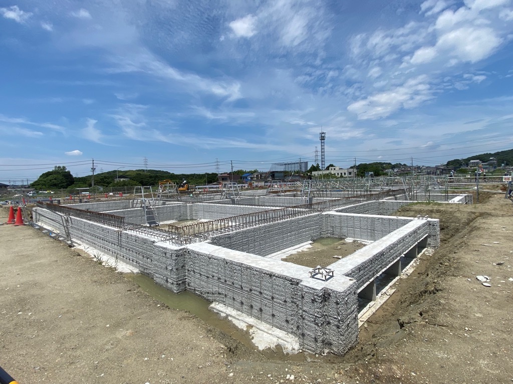 道の駅地域振興施設建築基礎コンクリート打設一部完了写真