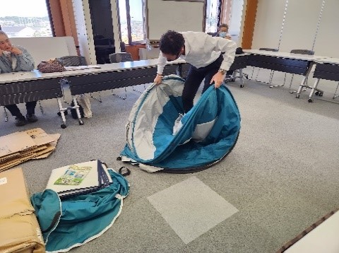 パーテーションの作成と収納