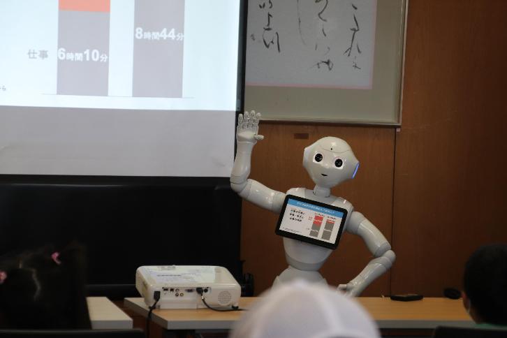 Pepperと一緒にSDGsを学ぼう。Pepperの考え方にはどきりとさせられました。
