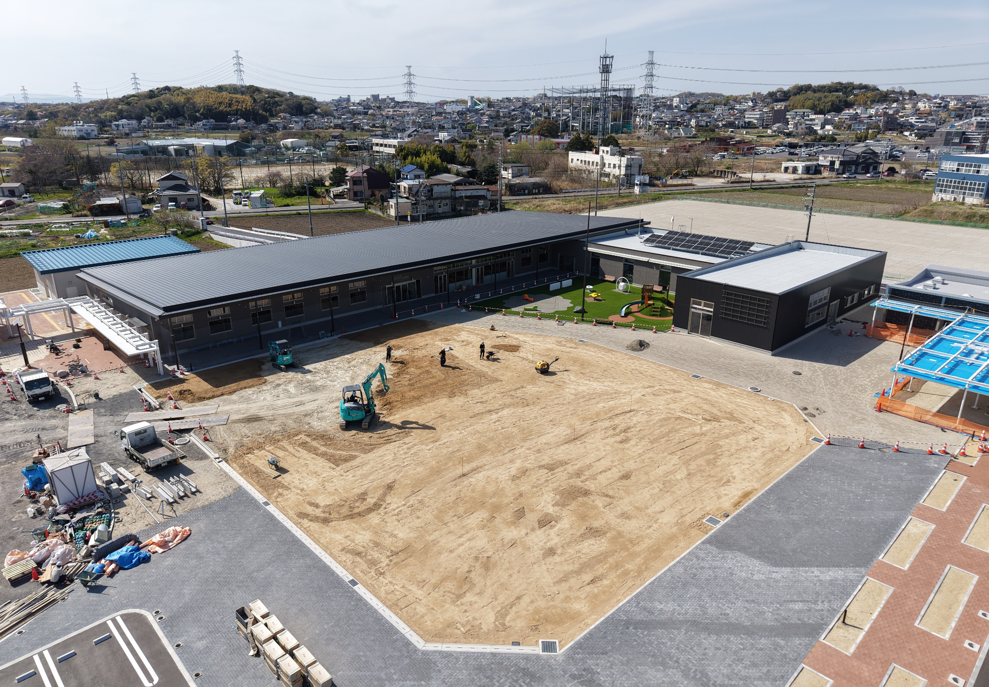 道の駅地域振興施設定点カメラ令和7年4月9日外観撮影