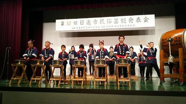 民俗芸能発表会の様子
