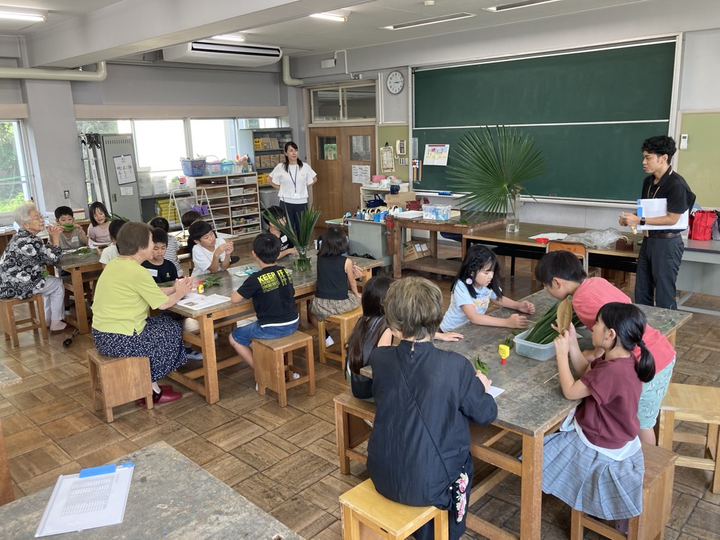 部活動の地域移行に係る実証事業の様子(小学校昔の遊び)