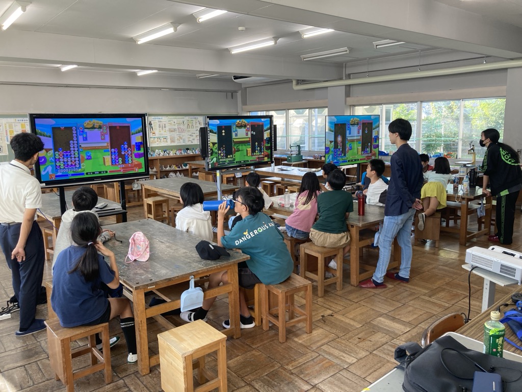 部活動の地域移行に係る実証事業の様子(小学校eスポーツ)