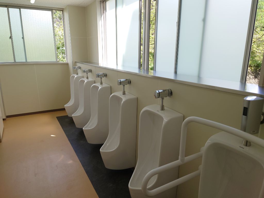 トイレ全景完了