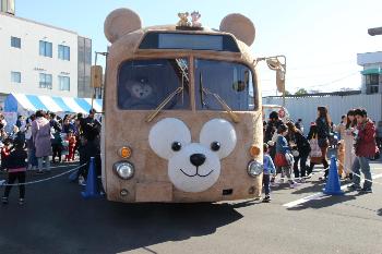 運転手もダッフィーです