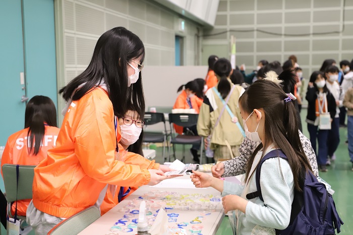 かわいい雑貨は女の子に大人気！飛ぶように売れていきます
