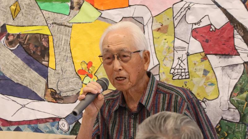 戦争体験を語る出原さん