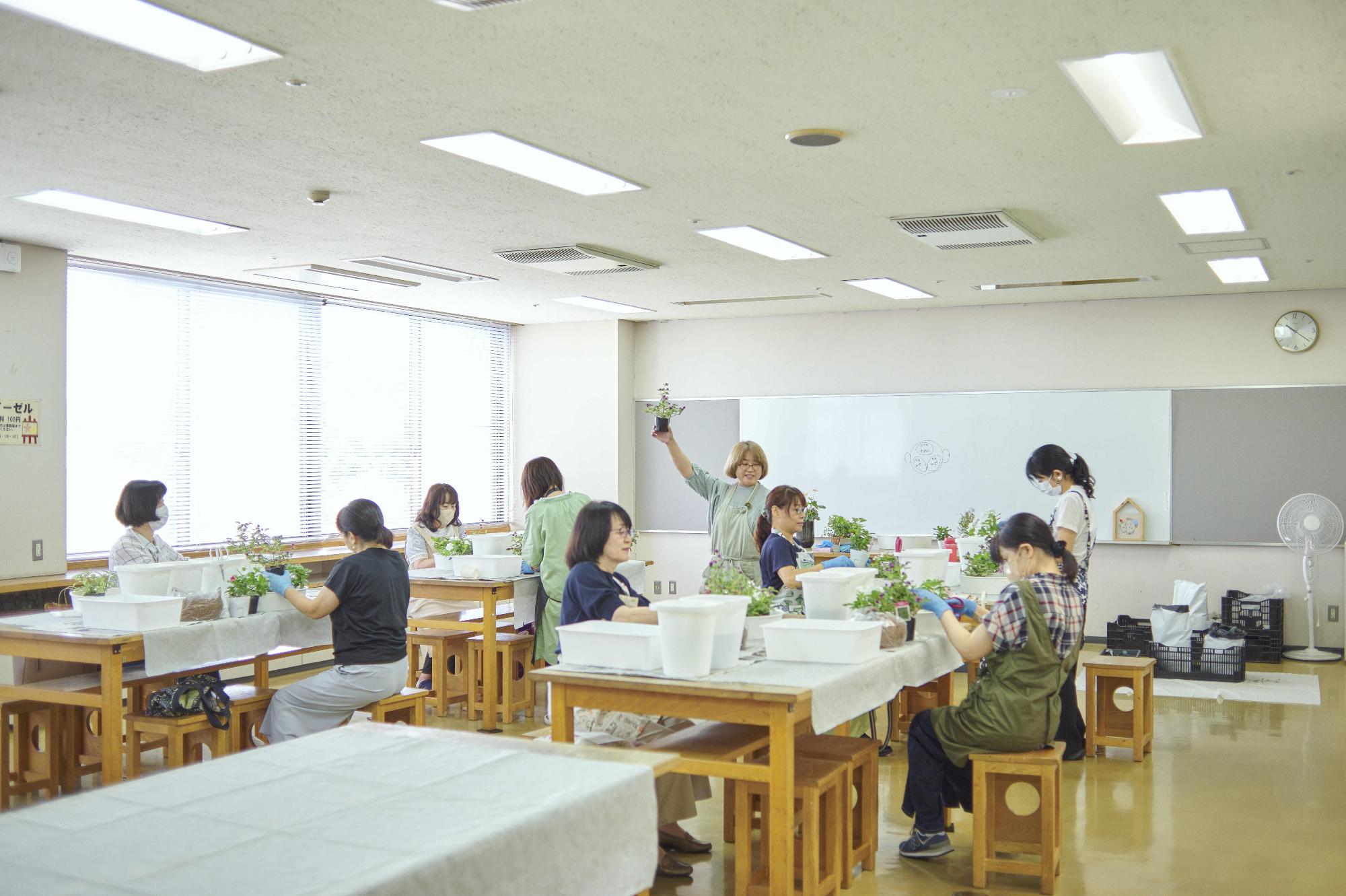 講座を行う教室の様子の写真