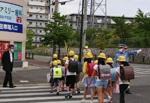 赤池小学校交通安全啓発