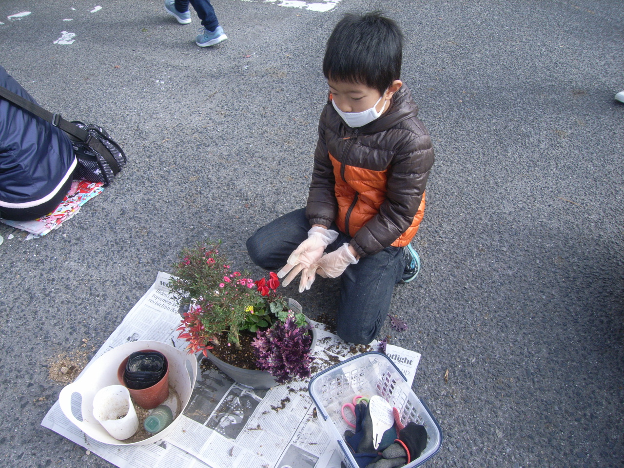 寄せ植え教室の様子