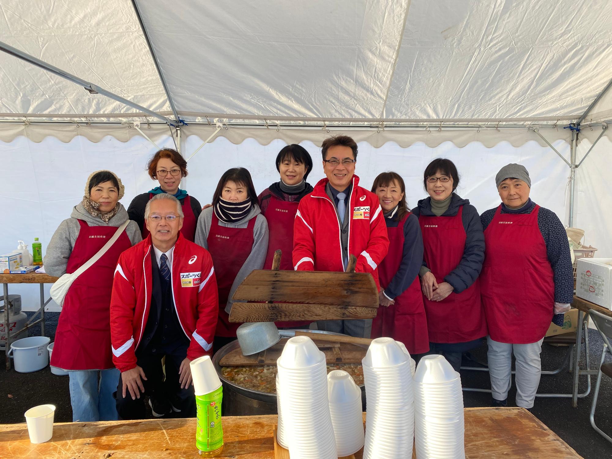 20241222_愛知池ハーフマラソン＆ファミリーランの会場にて日進生活改善実行グループの皆さん