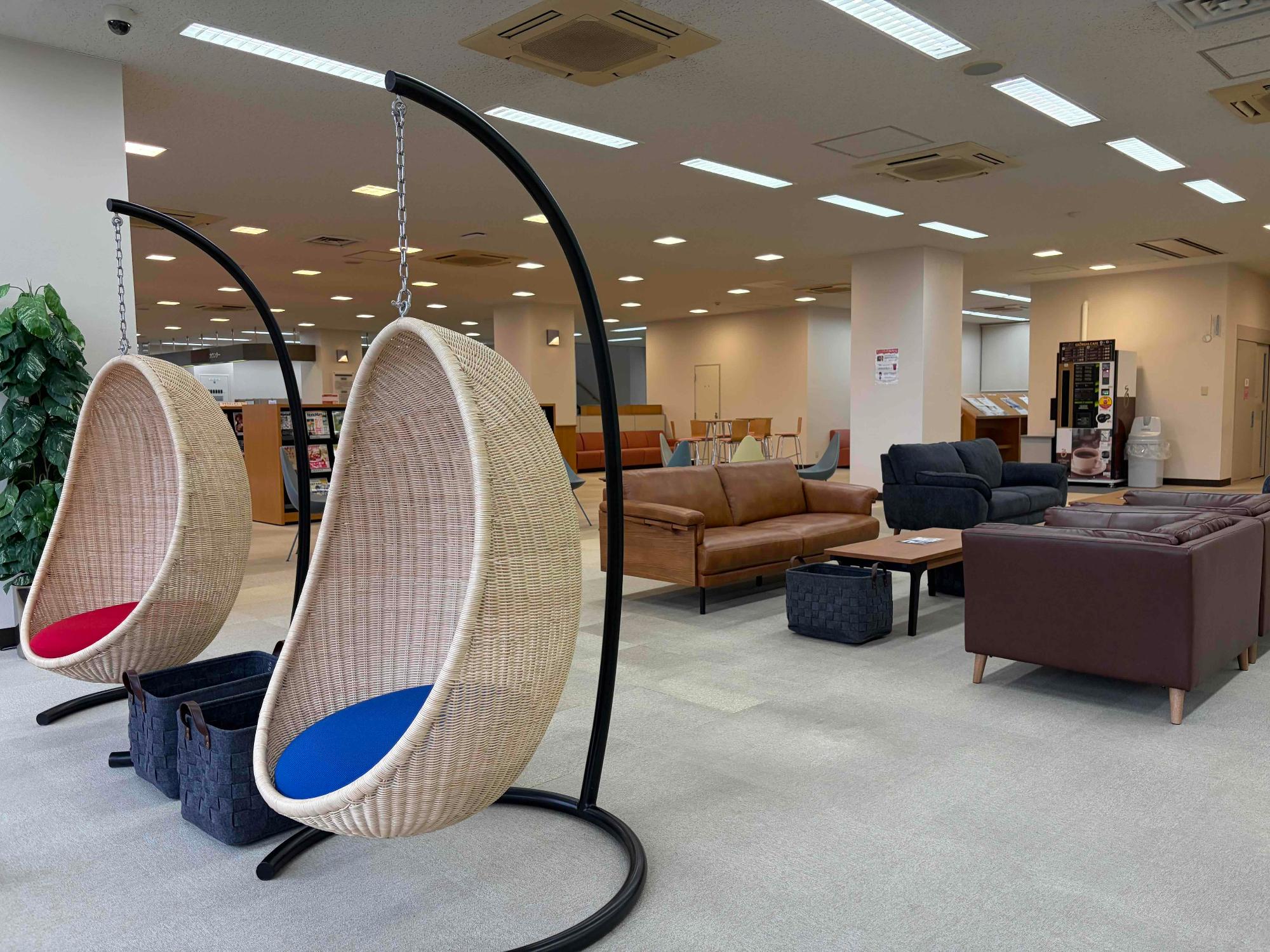 愛知学院大学図書館2