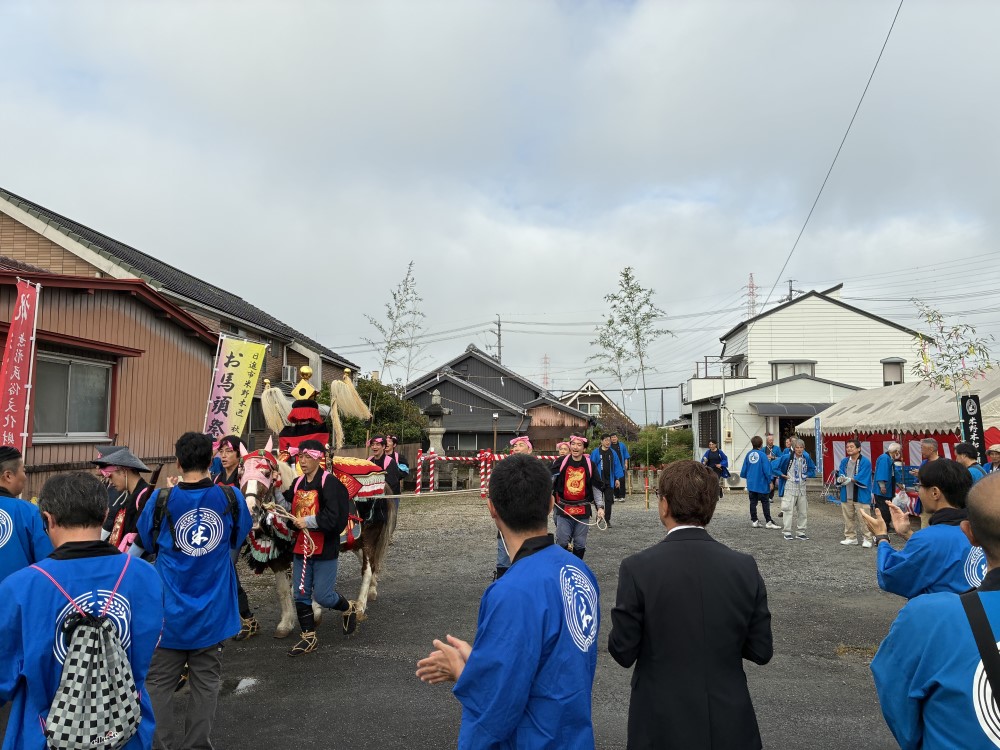 20251012_米野木お馬頭献馬隊の出発