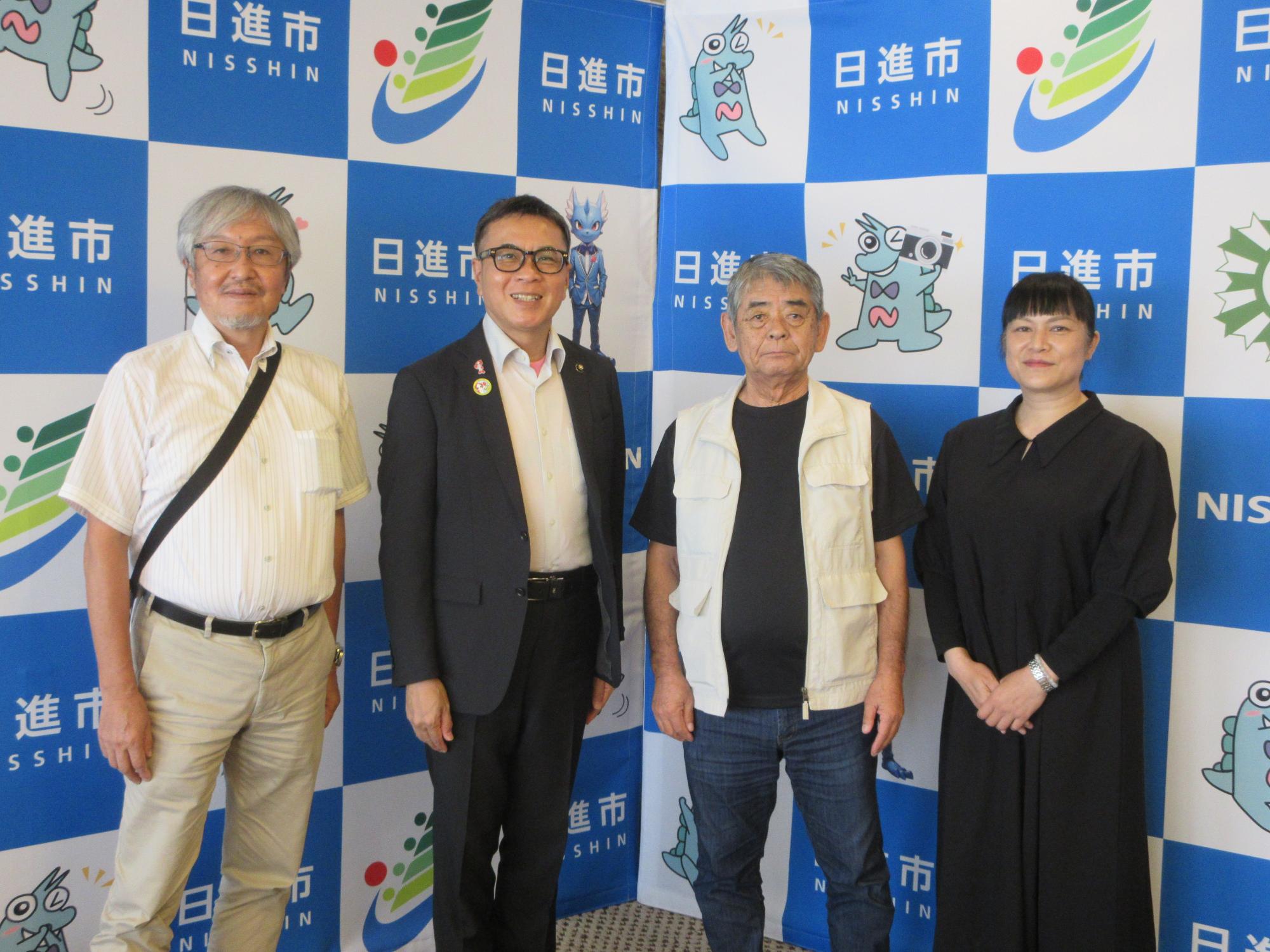 赤池まち灯り実行委員会の皆様と近藤市長