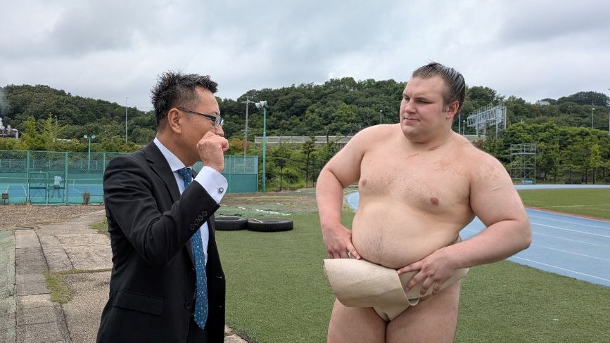 20260705_青錦関と話す近藤市長