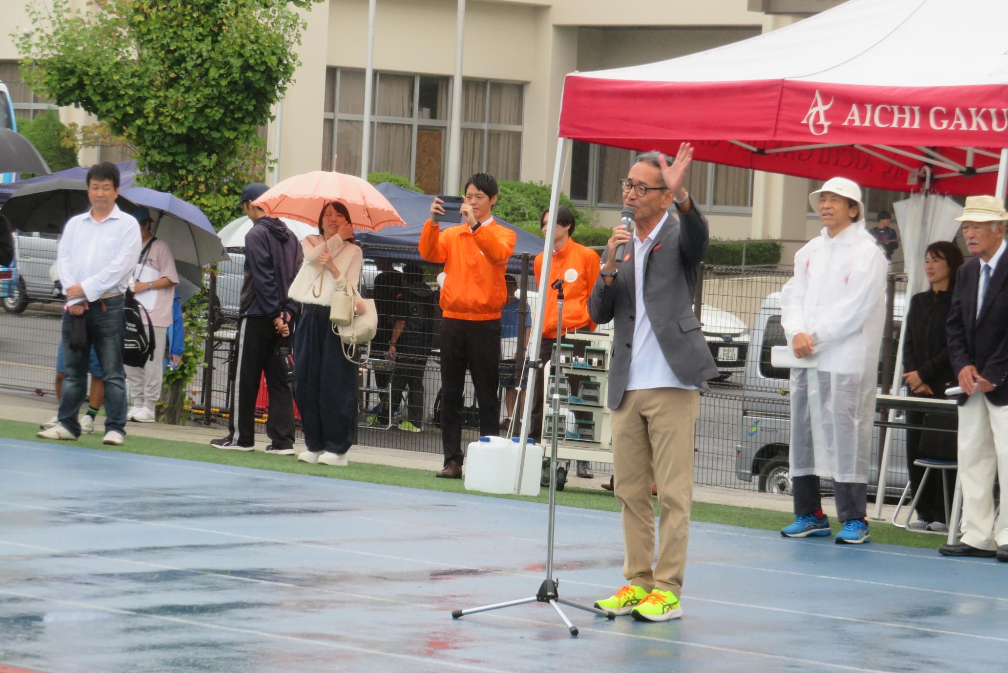 教育長挨拶の様子