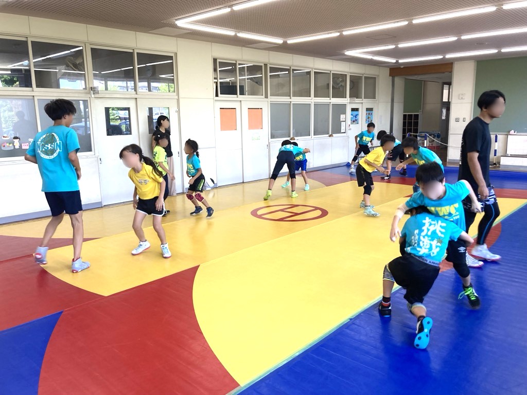 レスリングクラブ活動の様子
