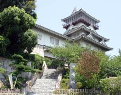岩崎城の外観の写真